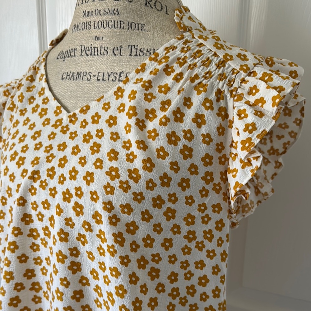 Floral print Ruffle Sleeve Top